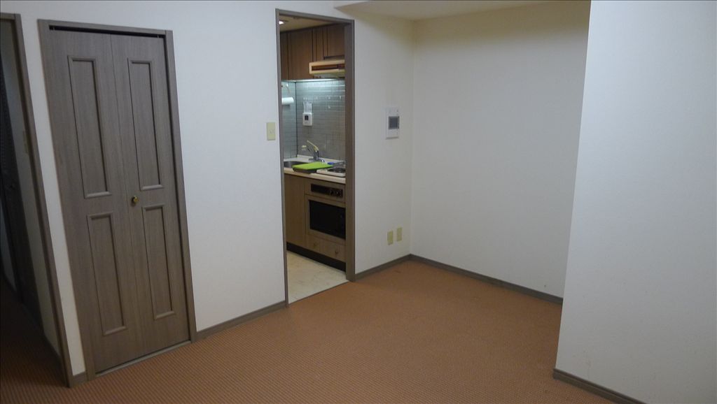 1LDK Condo in Lions Villa Karuizawa Second Building, Nagano - Thumbnail 4