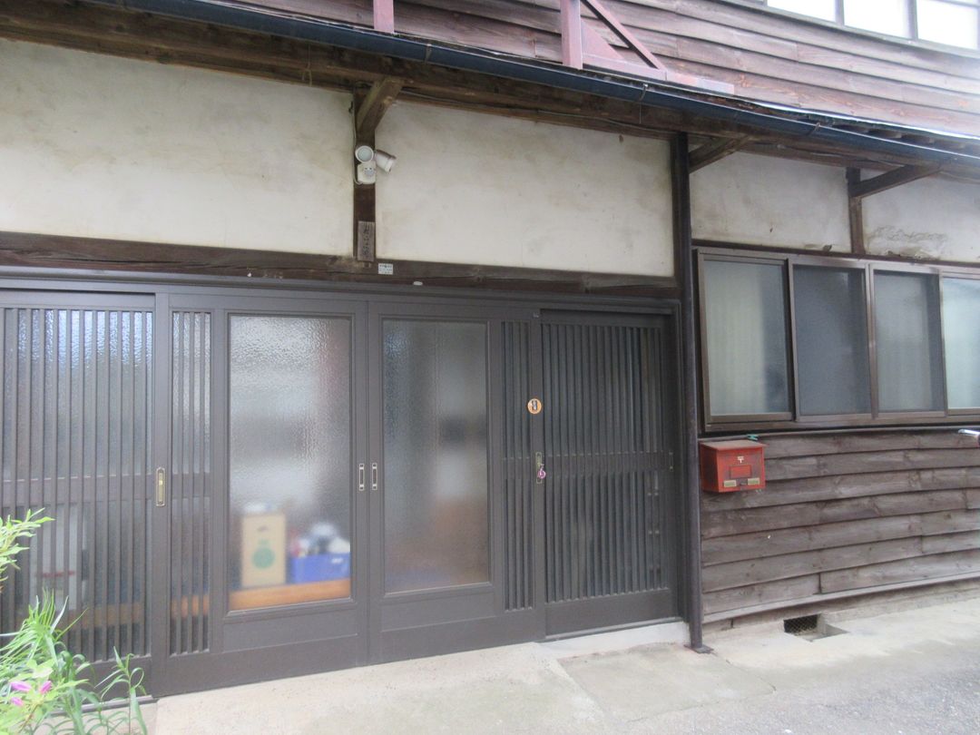 Steel-Frame House with Workspace in Tatsuno, Nagano - Thumbnail 2