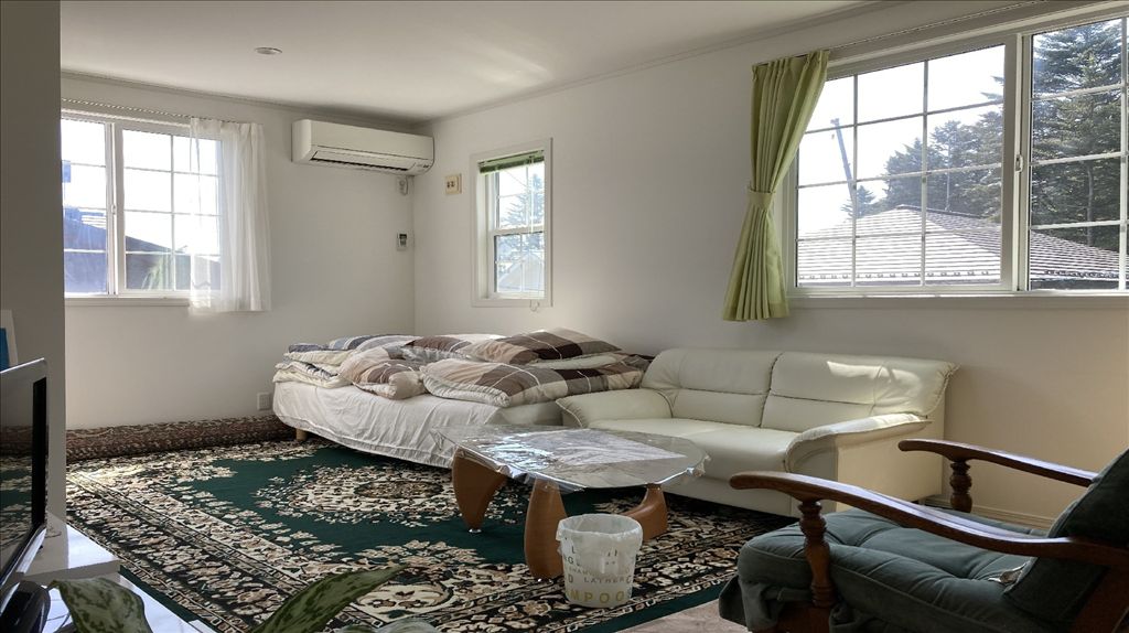 5LDK Detached Villa in Karuizawa Higashi, Nagano - Thumbnail 4