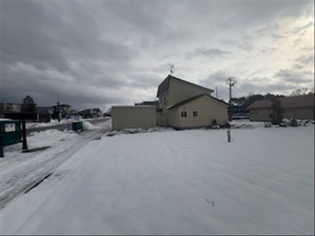 700 sqm Land for Sale in Niseko with Mount Yotei Views - Thumbnail 3