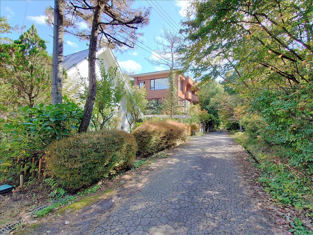 Wooden 2LDK Vacation Home in Nasu with Hot Spring Potential - Thumbnail 4