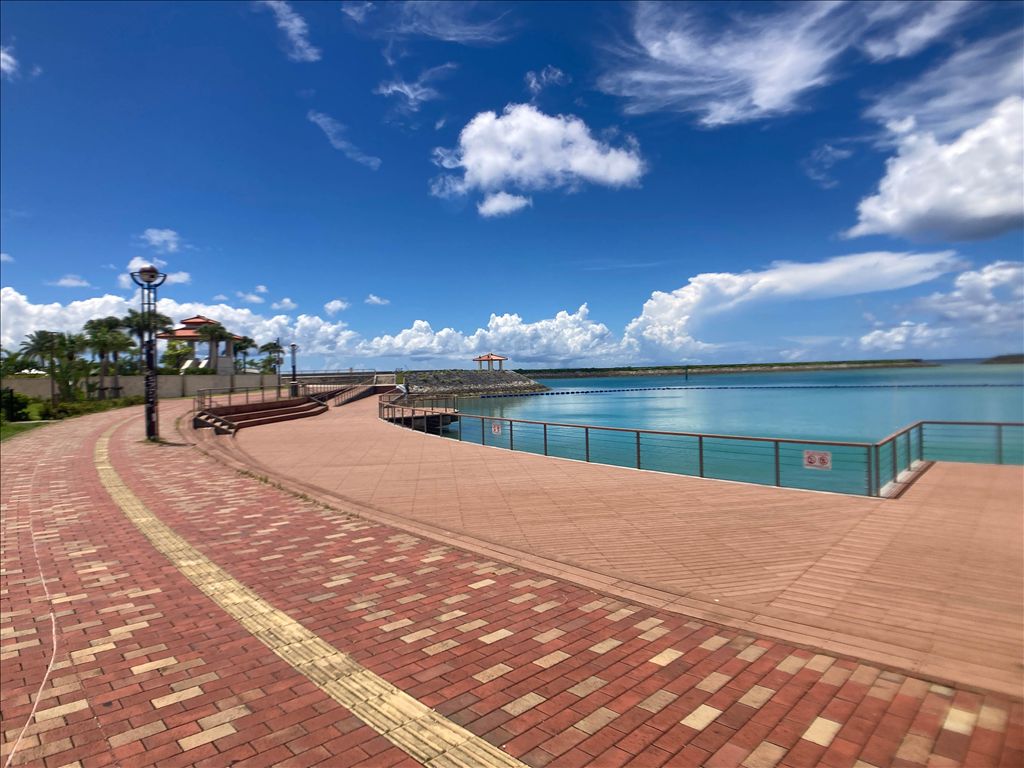 3LDK Detached Villa for Sale in Chatan, Okinawa Near American Village - Thumbnail 4