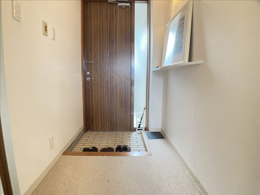 1LDK Condo with Lake Views in Tokyu Resort Town Hamanako - Image 1