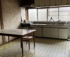 Traditional 10DK House in Kotoura with 484m² Land - Thumbnail 3