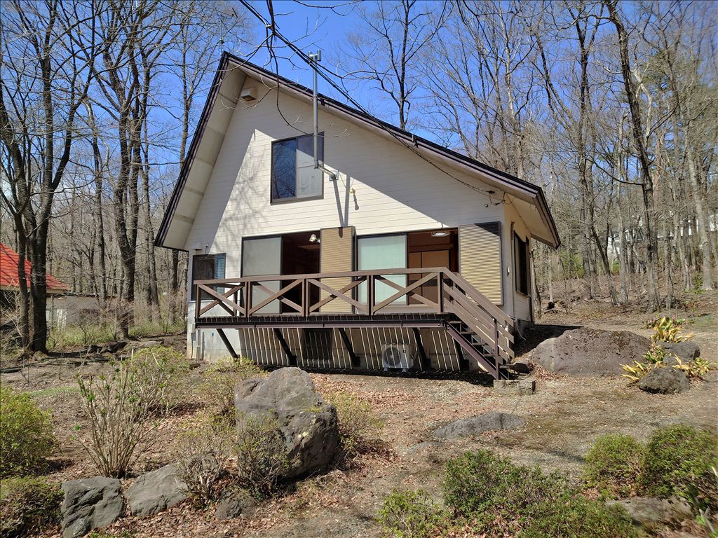 Nasu Highland Villa with Onsen Potential | 2LDK Wooden House - Thumbnail 2