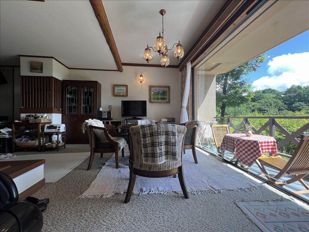 Tokyu Resort Town Tateshina 5B 2LDK Apartment with Yatsugatake Views - Thumbnail 2