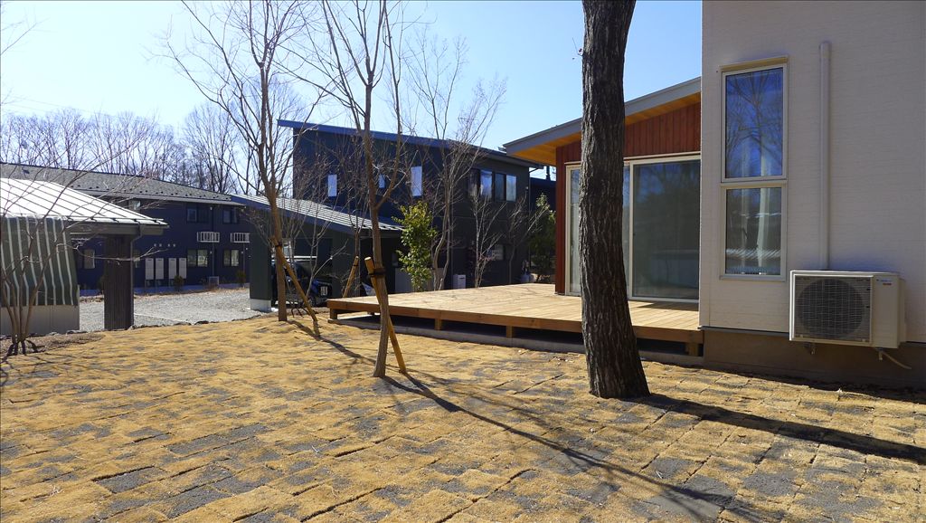 New 3LDK Villa in Karuizawa with Sloping Ceilings - March 2026 Completion - Thumbnail 2