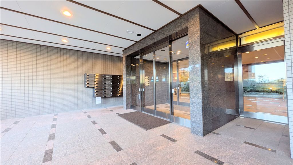 Atami Resort Condo with Private Hot Springs & Mountain Views - Thumbnail 2