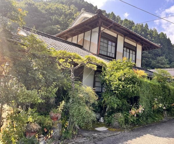 1958 Wooden House for Sale in Uchiko, Ehime - Thumbnail 2