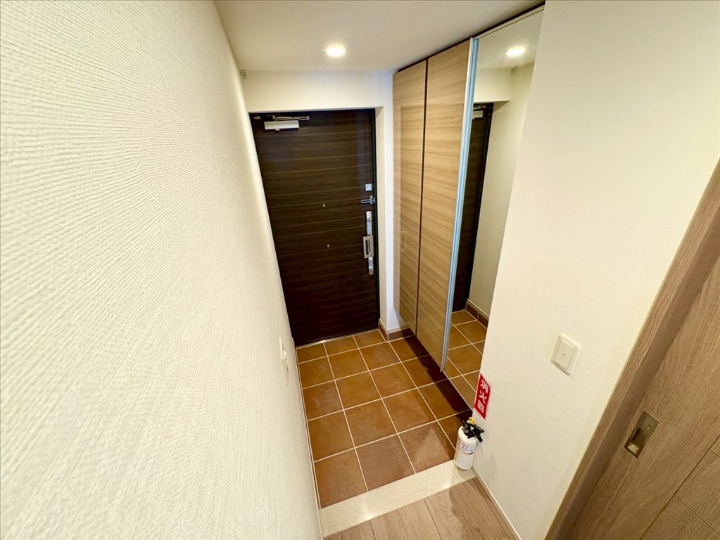 Premist Toyosaki Sea and Parks 1LDK Apartment with Ocean View - Thumbnail 2