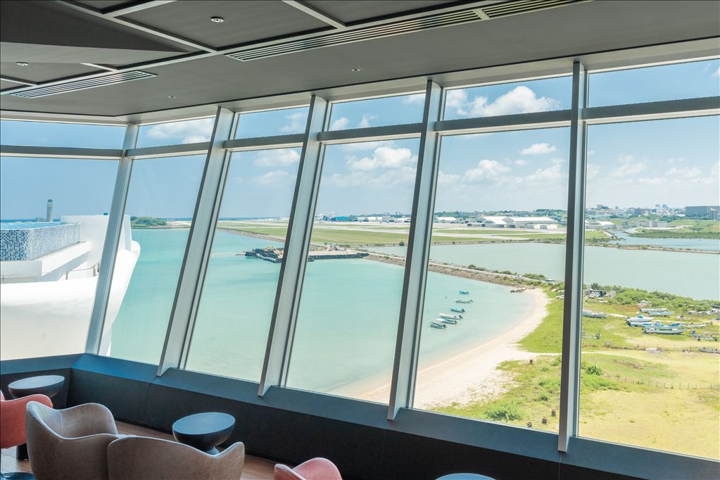 STORYLINE Senagajima Hotel Condominium Studio for Sale in Okinawa - Thumbnail 2