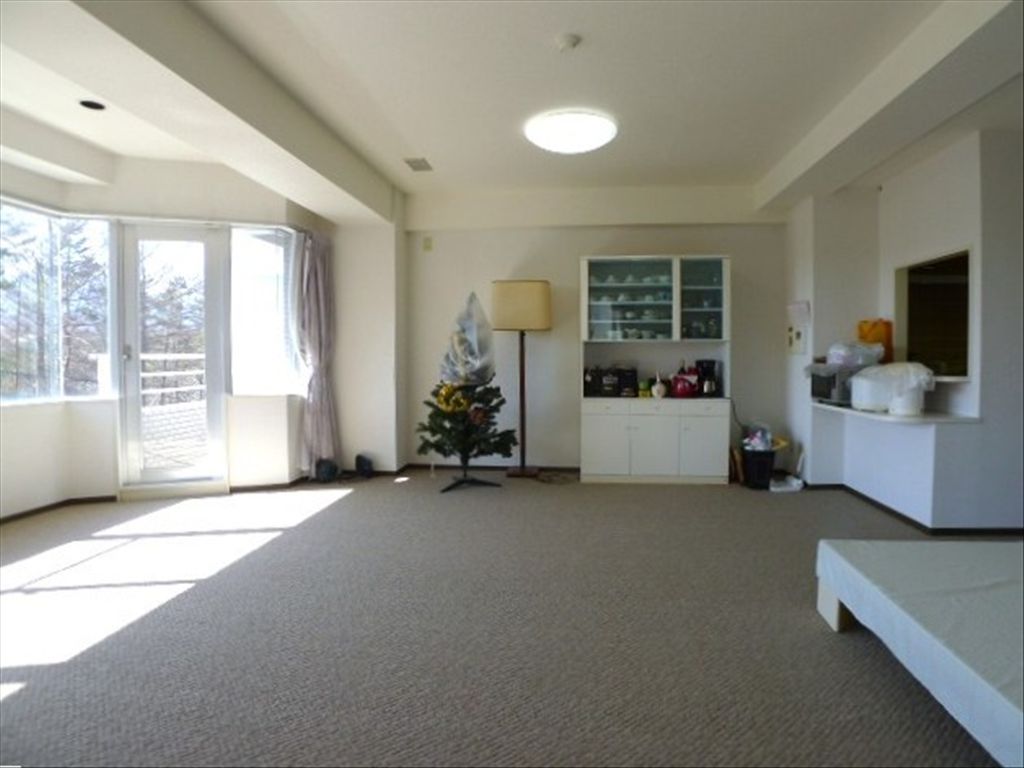 Dia Palace Fuji Oshino A 1LDK Apartment for Sale in Yamanashi - Thumbnail 4
