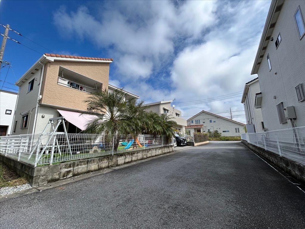 2017 4LDK Detached House in Itoman, Okinawa with 2 Car Parks - Thumbnail 4