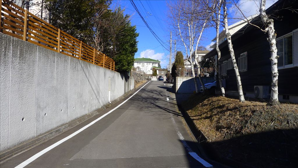 2LDK Detached Vacation House in Karuizawa Miyota - Thumbnail 3