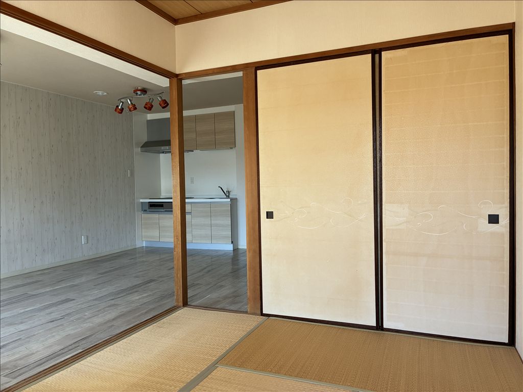 Tokyu Resort Town Hamanako B2 2LDK Apartment for Sale - Thumbnail 3