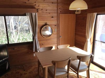 Traditional Vacation Home in Tsutsuji-ga-hara Villa Area, Nagano — Image 2, Iizuna, Nagano