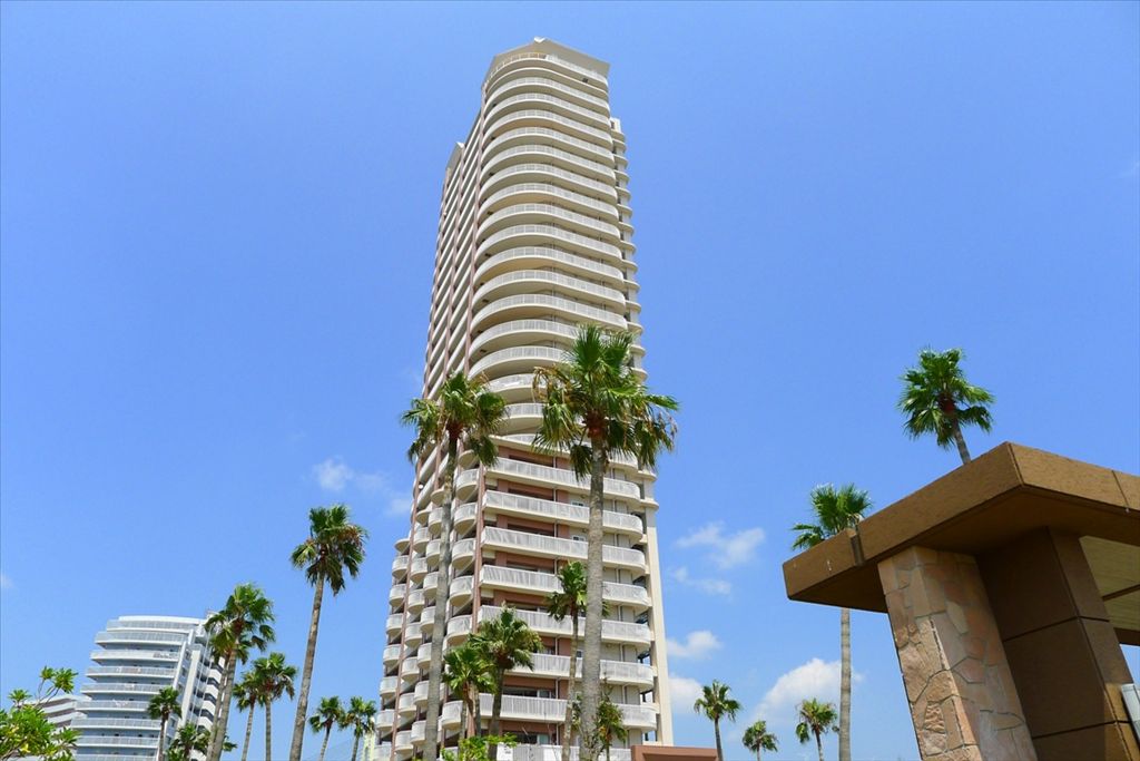 Marina City Cielvita 1LDK Condo in Wakayama with Resort Amenities - Thumbnail 3
