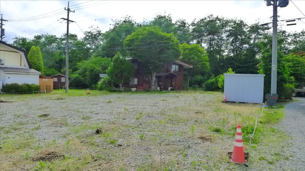 480m2 Vacant Land for Sale in Karuizawa's Narisawa Area - Thumbnail 4