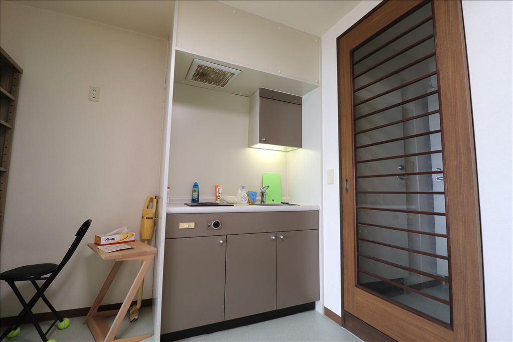 Esukaru Shirahama 1DK Resort Condo with Pacific Ocean Views - Thumbnail 3
