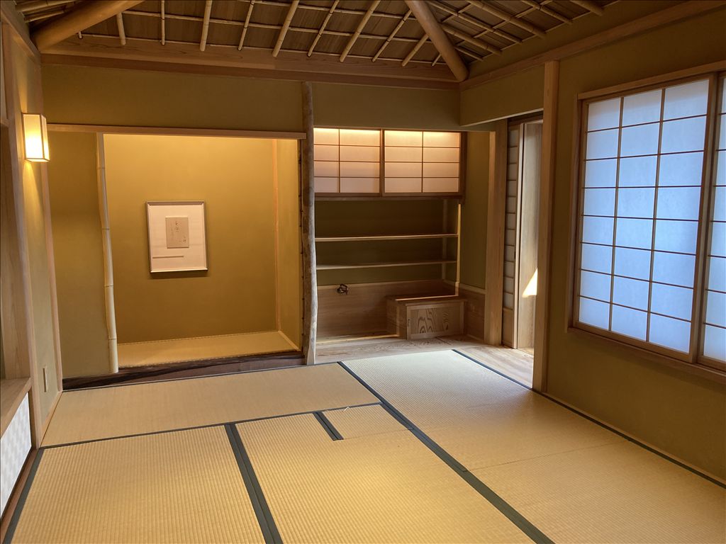 Luxury Hot Spring Villa with Tea Room in Yugawara, Kanagawa - Thumbnail 4