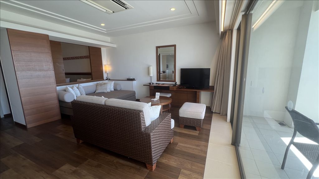 Aramaina Condo Hotel - 1BR Hotel Condominium in Okinawa's Yanbaru - Thumbnail 4