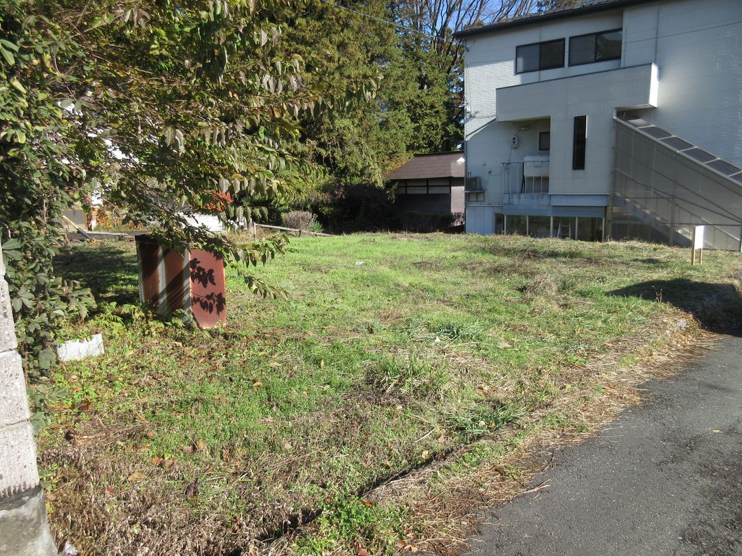 Pre-1940s House with Large Land in Tatsuno, Nagano for Sale - Thumbnail 2