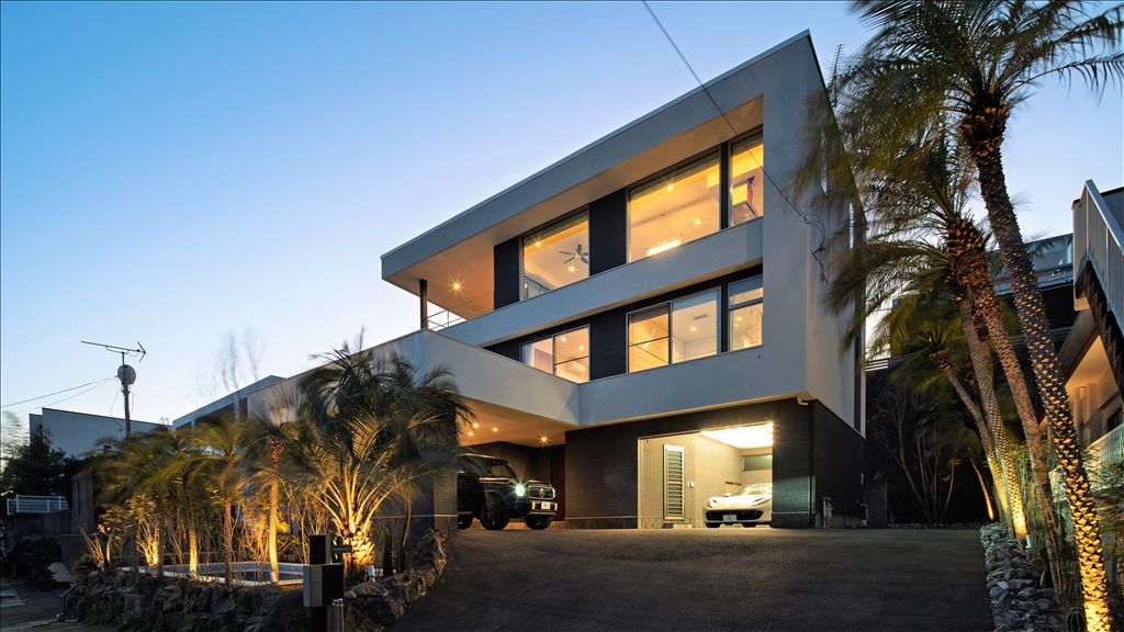 Atami Villa with Ocean Views, Hot Spring, and Pool - Thumbnail 2