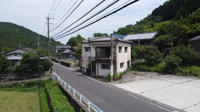 Hasami Town | Nostalgic residential and commercial properties | Real estate information for Hasami Town, Kawatana Town, Higashisonogi Town, Arita Town, and Sasebo City | Oheso Journal — Image 1, Hasami, Nagasaki