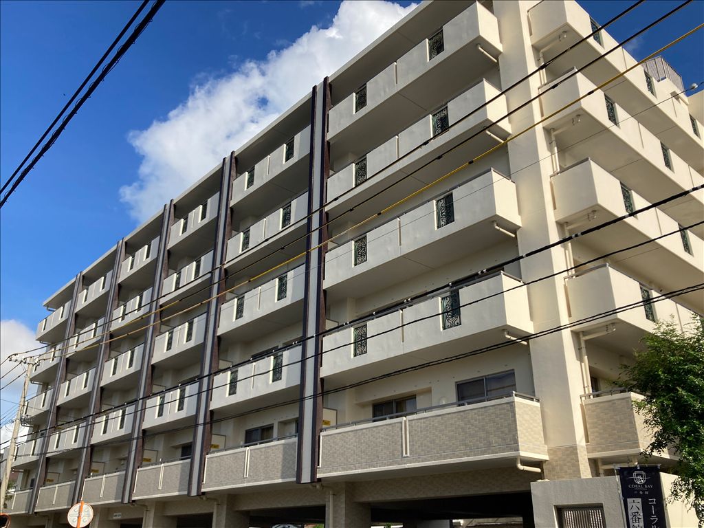New 1LDK Apartment in Coral Bay Ishigaki with Ocean Views - Thumbnail 4