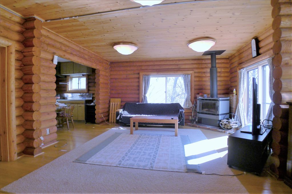 Log Cabin with Hot Spring Access in Nasu Shirakasa Onsen Village - Thumbnail 3