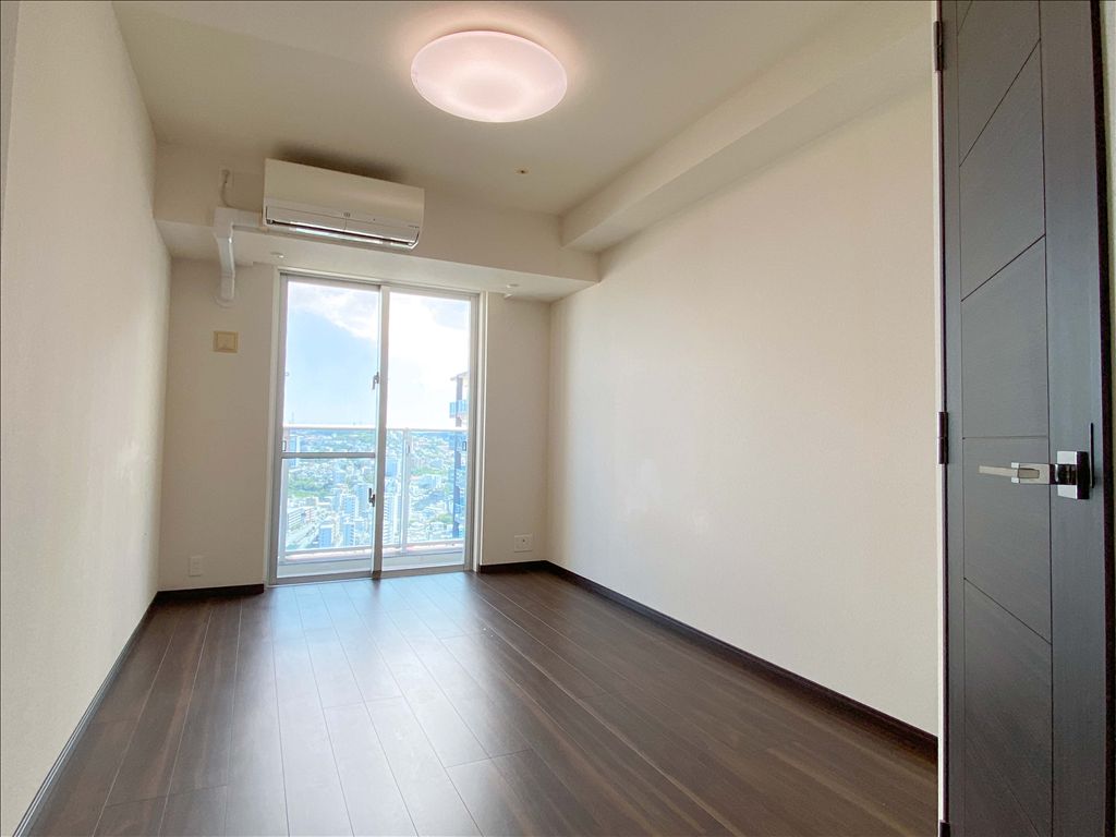 RYU:XTOWER THE WEST 2LDK Apartment in Naha, Okinawa - Thumbnail 3