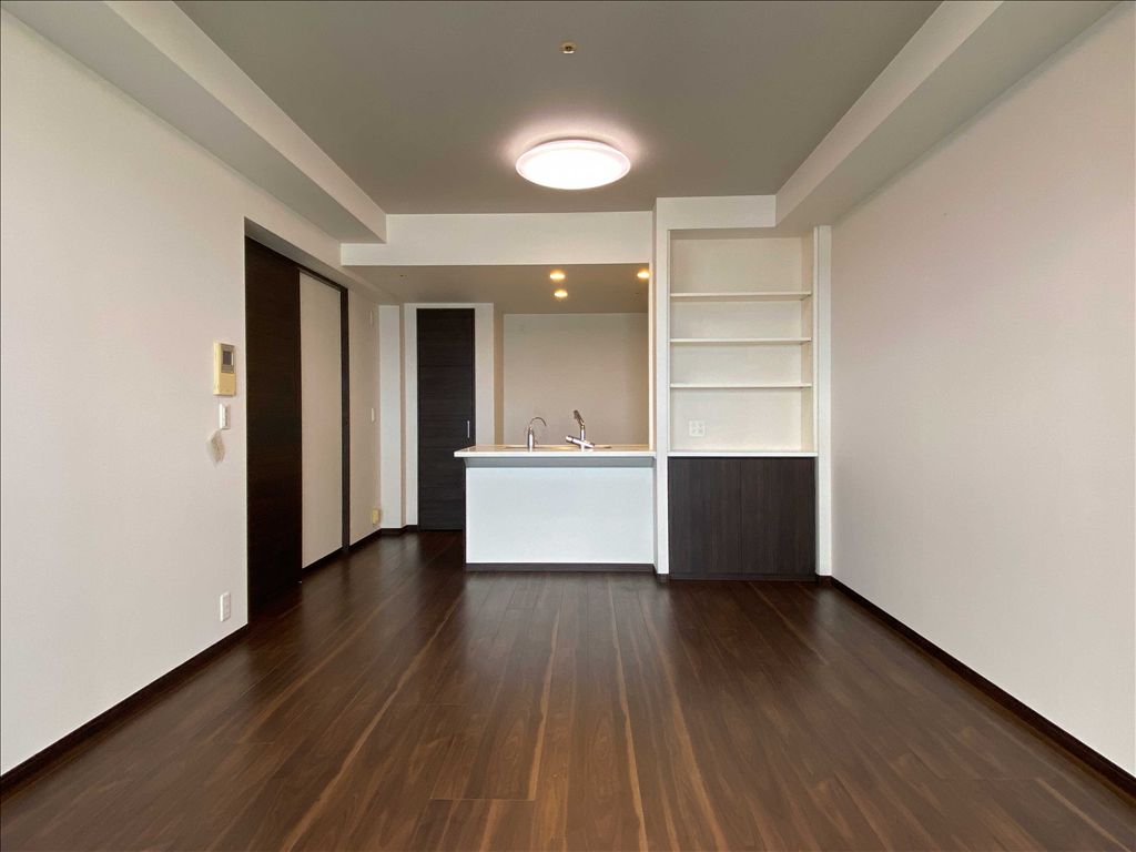 RYU:XTOWER THE WEST 2LDK Apartment in Naha, Okinawa - Thumbnail 4
