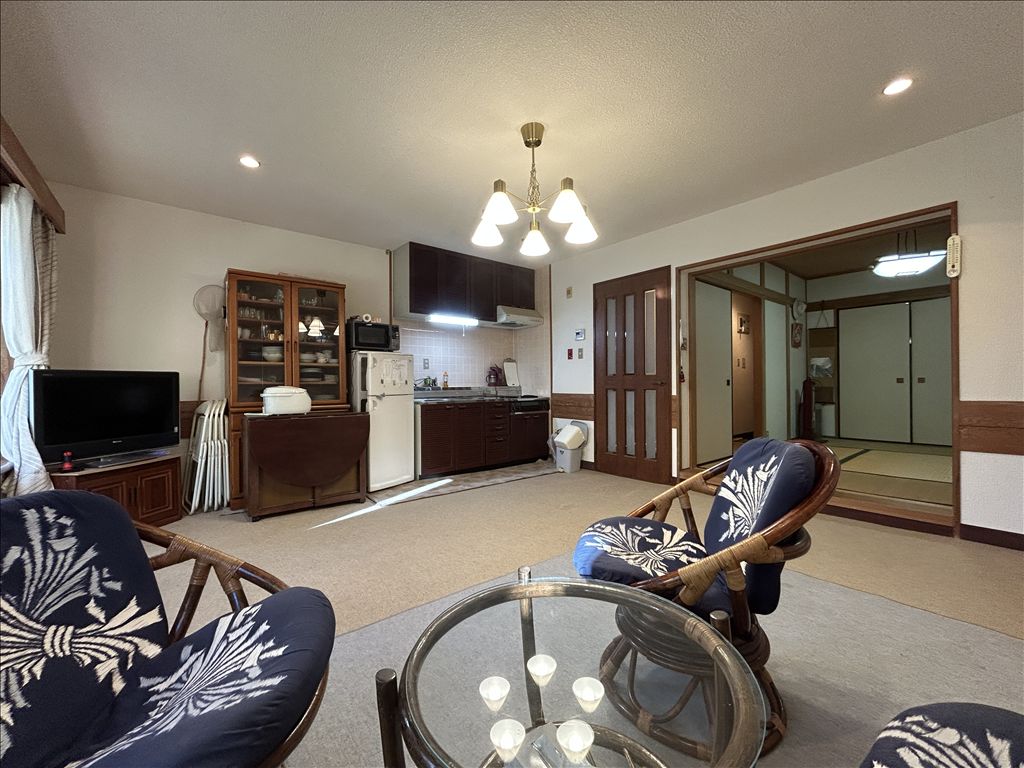 1LDK Apartment in Tokyu Resort Town Tateshina Forest Setting - Thumbnail 3