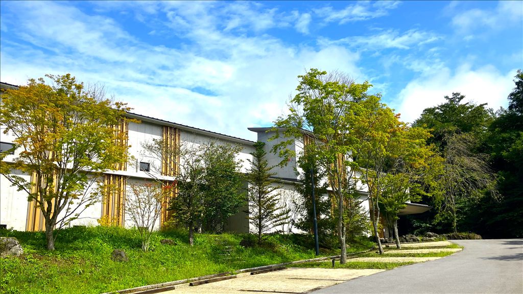 Ost Residence Karuizawa A Building 2LDK Condo with Private Garden - Thumbnail 2