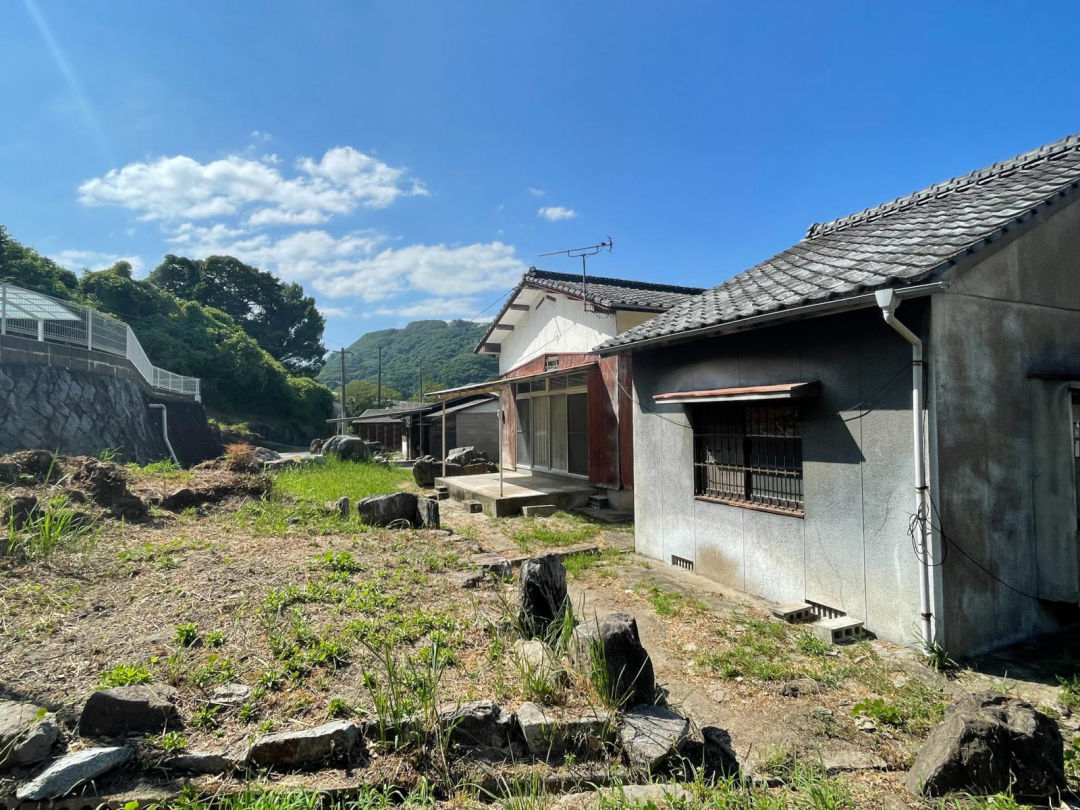 Traditional Japanese House in Kawara Town, Fukuoka - Thumbnail 2