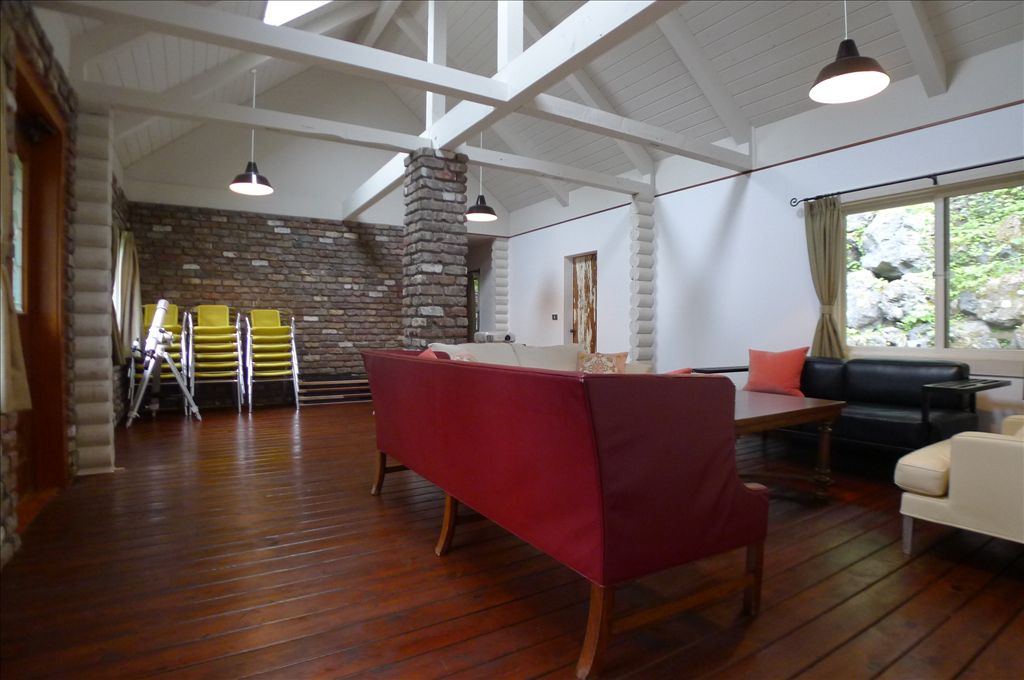 Fuji Sakura Highlands Villa with Tennis Court | 5LDK Resort Property - Thumbnail 4