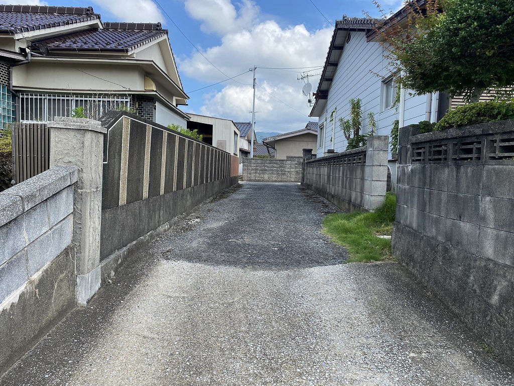 Traditional Wooden House in Kawara Town, Fukuoka - Thumbnail 2