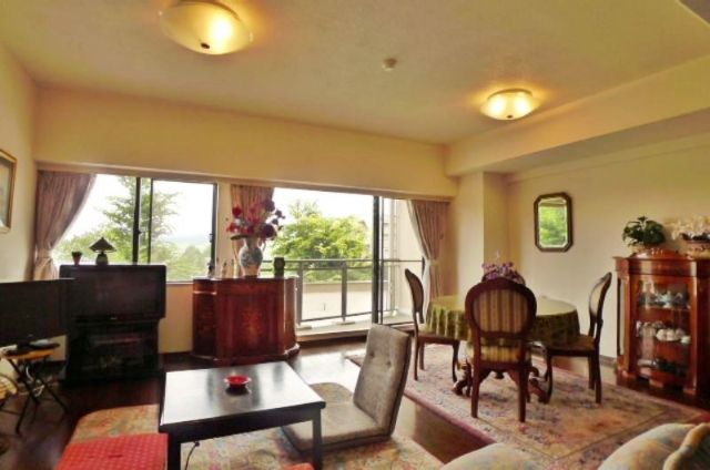 Asahi Plaza Shesta Yamanakako 1LDK+S Condo with Mt. Fuji View - Thumbnail 4