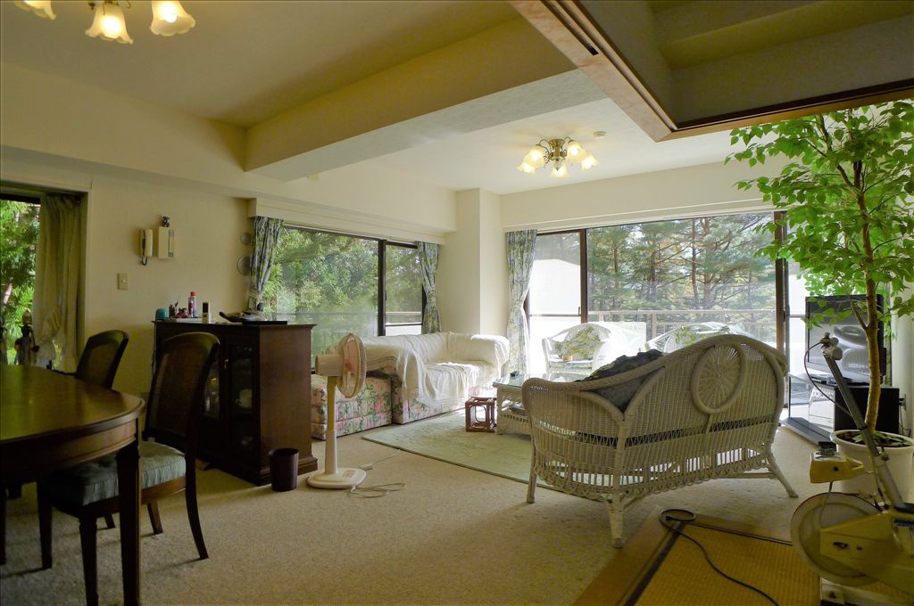 Reses Kawaguchiko A 2LDK Resort Condo with Sauna & Mt. Fuji Area - Thumbnail 3
