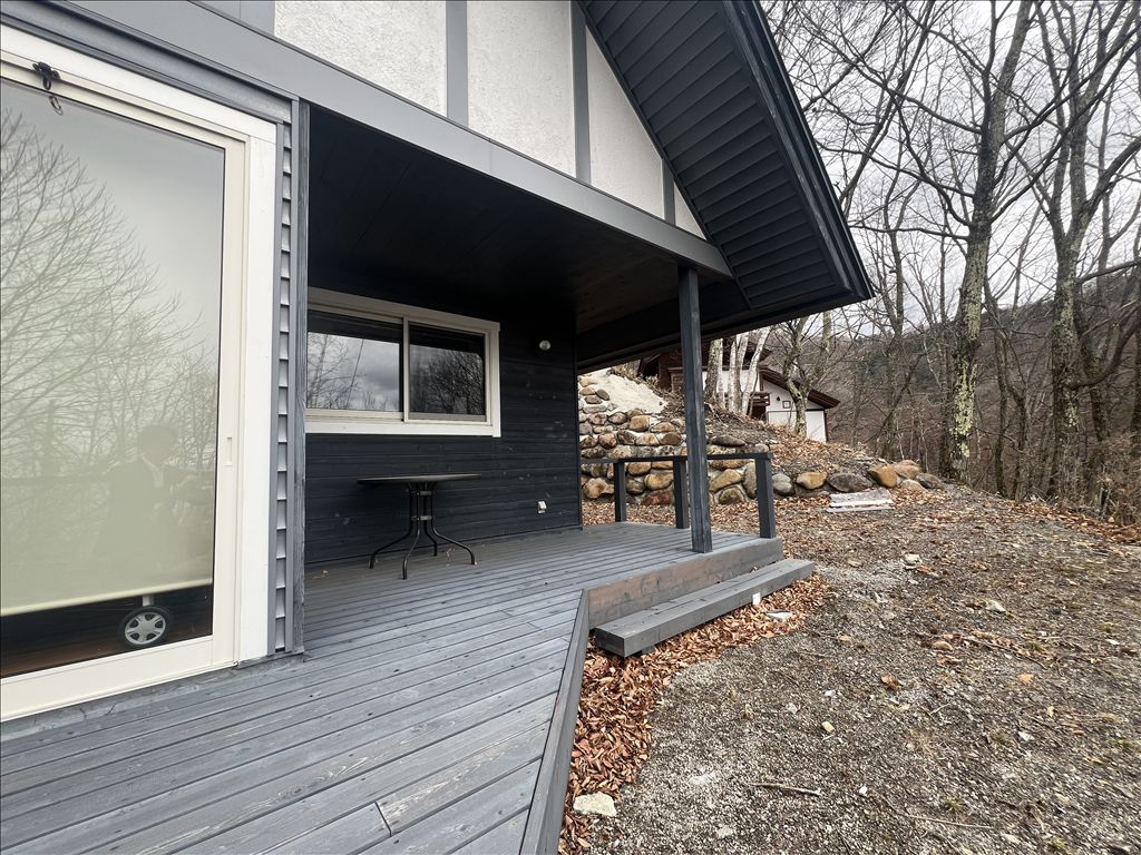 2005-Built 2LDK Vacation House in Tokyu Resort Town Tateshina - Thumbnail 3