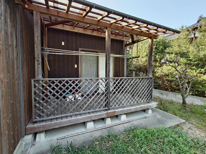 Charming 1970s house in Kotoura, Tottori - Thumbnail 2