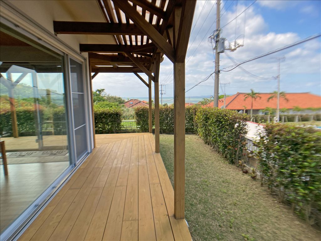 Ishigaki Island Villa with Sea Views in Shishimori Scenic Area - Thumbnail 2