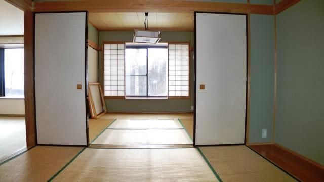 3LDK Resort Condo in Tokyu Resort Town Tateshina with Alpine Views - Thumbnail 4