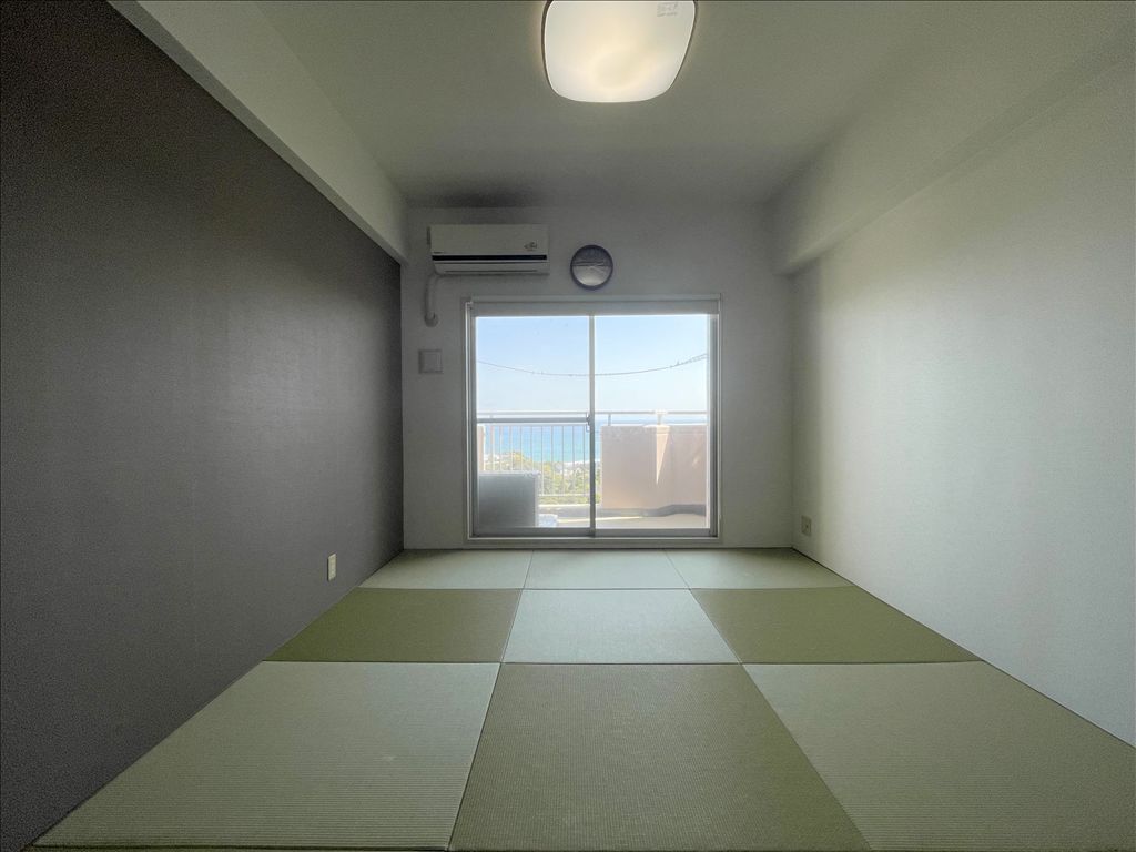 Vacancia Katsuura 1DK Resort Condo with Onsen & Ocean View - Thumbnail 3
