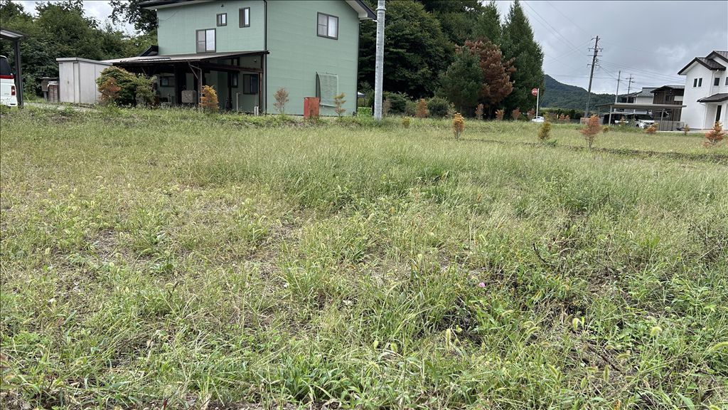 Vacant Land for Sale in Miyota, Karuizawa - 357.87 sqm Plot - Thumbnail 2
