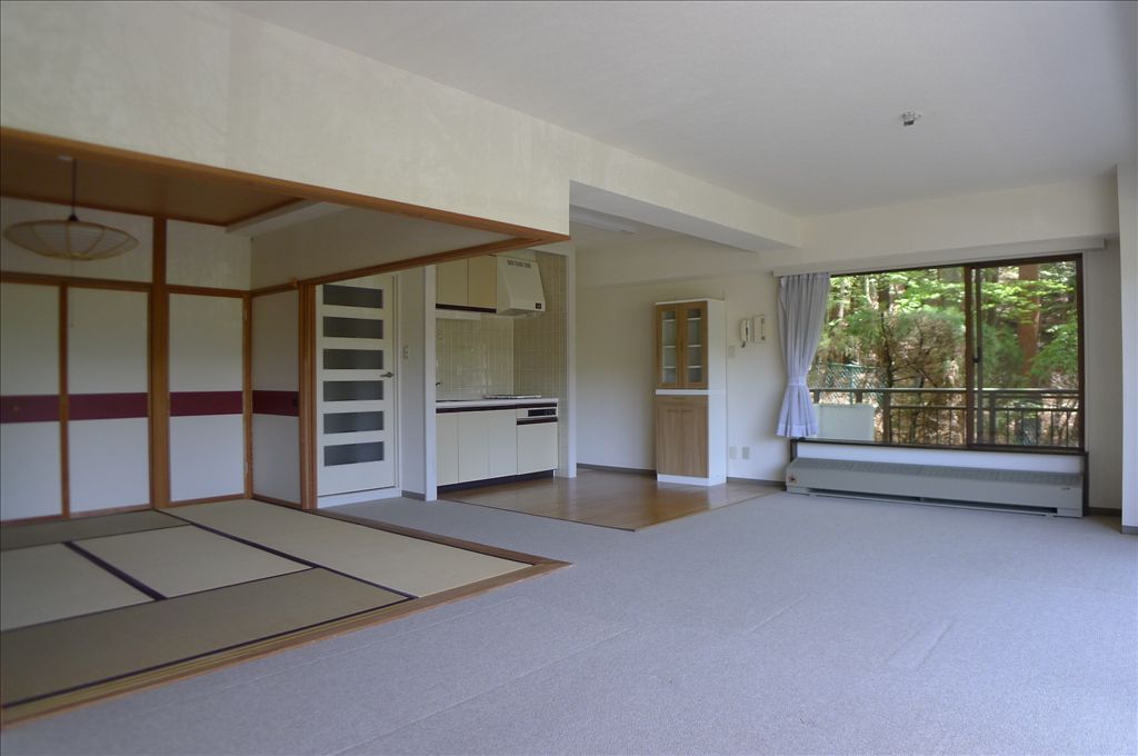 Reses Kawaguchiko B: Mount Fuji View 2LDK Condo with Sauna - Thumbnail 3