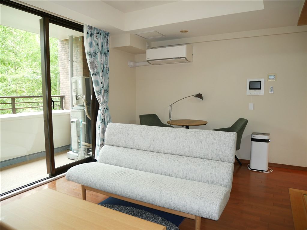 1LDK Apartment in Hakone's Famille Villa Dai-7 Sengokuhara - Thumbnail 4