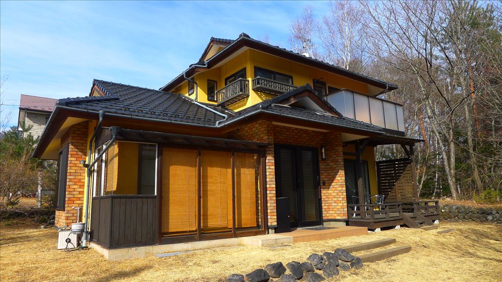 3LDK Vacation House with Garden in Karuizawa Oiwake - Image 1