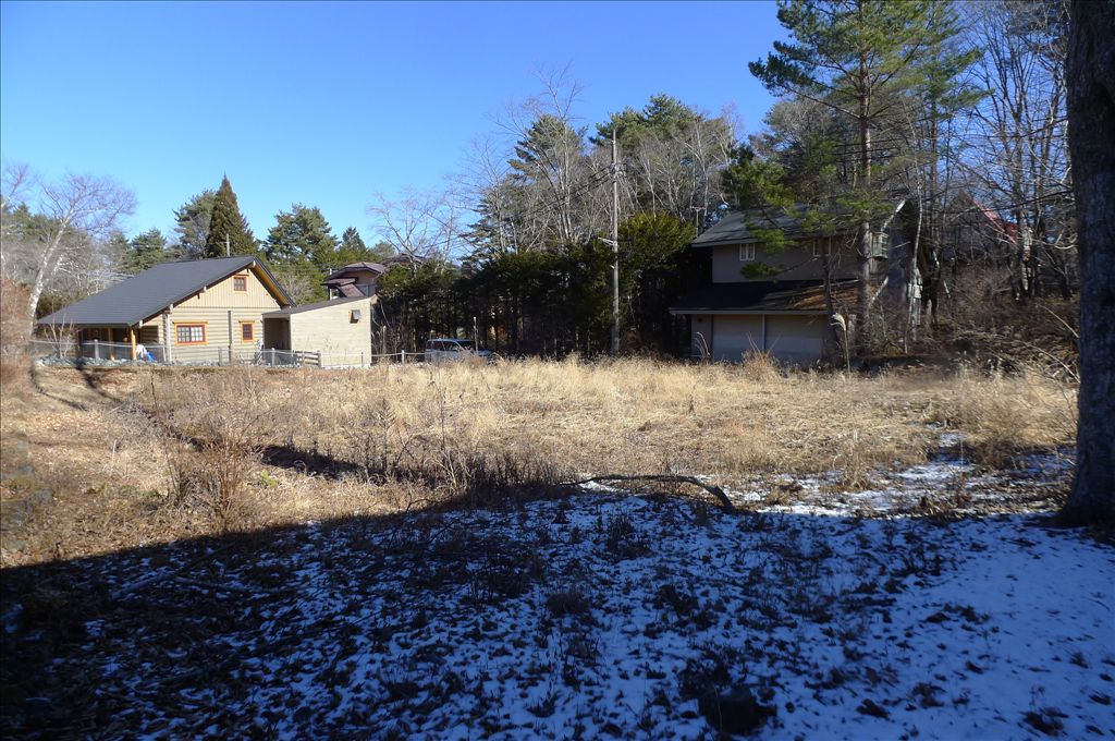 Land for Sale in Fuji Sakura Heights Villa District, Kawaguchiko - Thumbnail 3