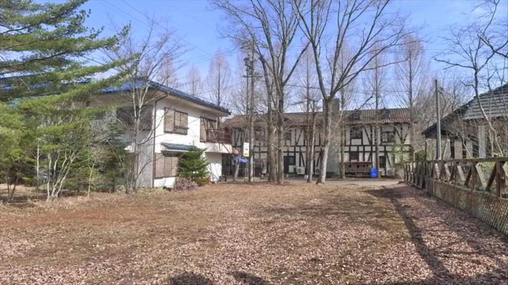 Karuizawa Lake New Town Land for Villa Construction - 491m² - Thumbnail 3